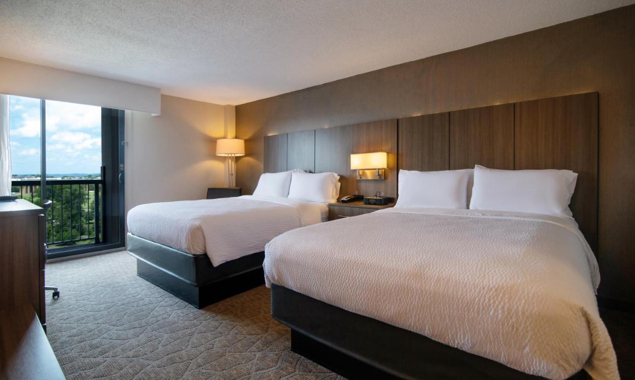 Holiday Inn Nashville - Vanderbilt - Dwtn By Ihg Exterior foto