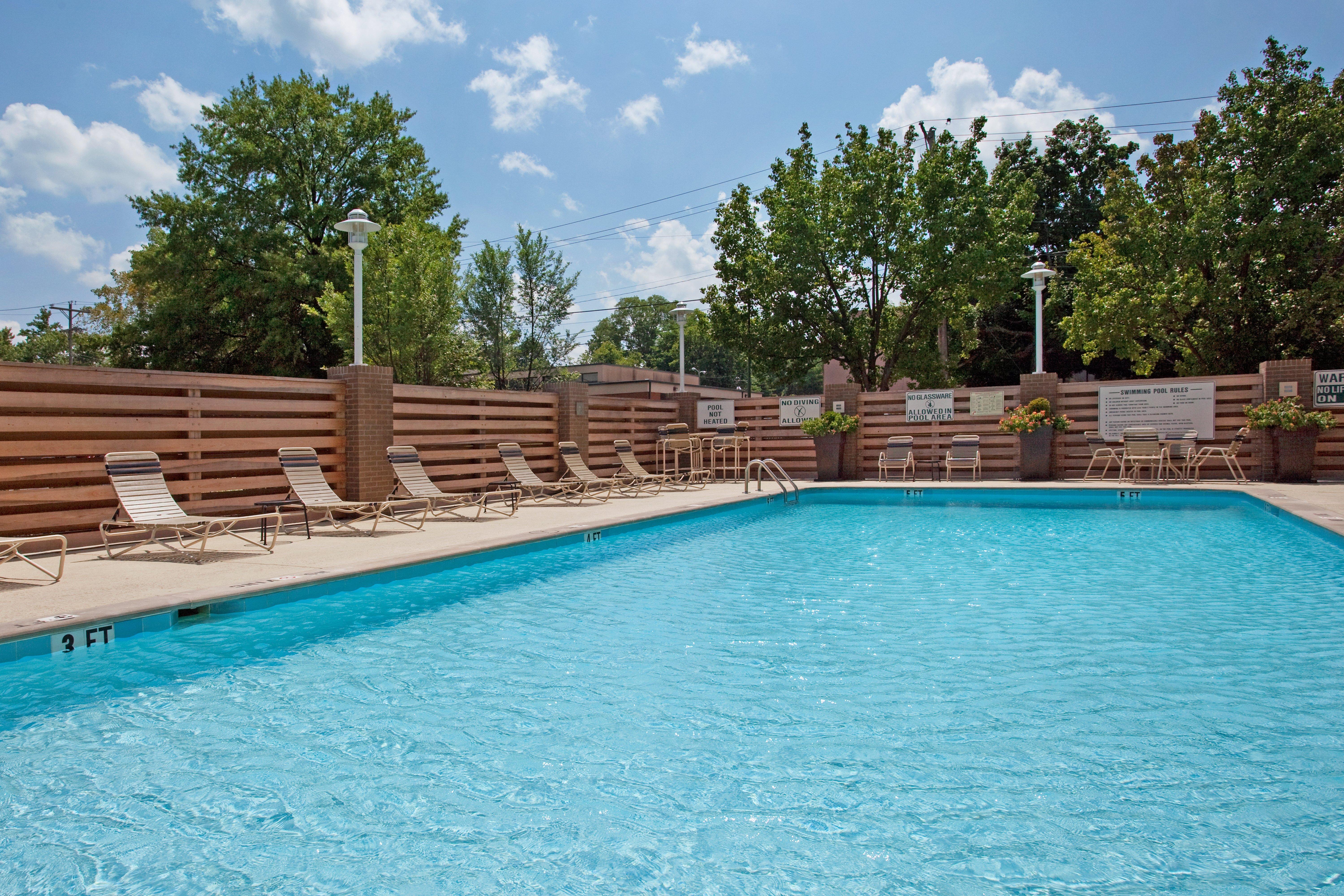 Holiday Inn Nashville - Vanderbilt - Dwtn By Ihg Exterior foto