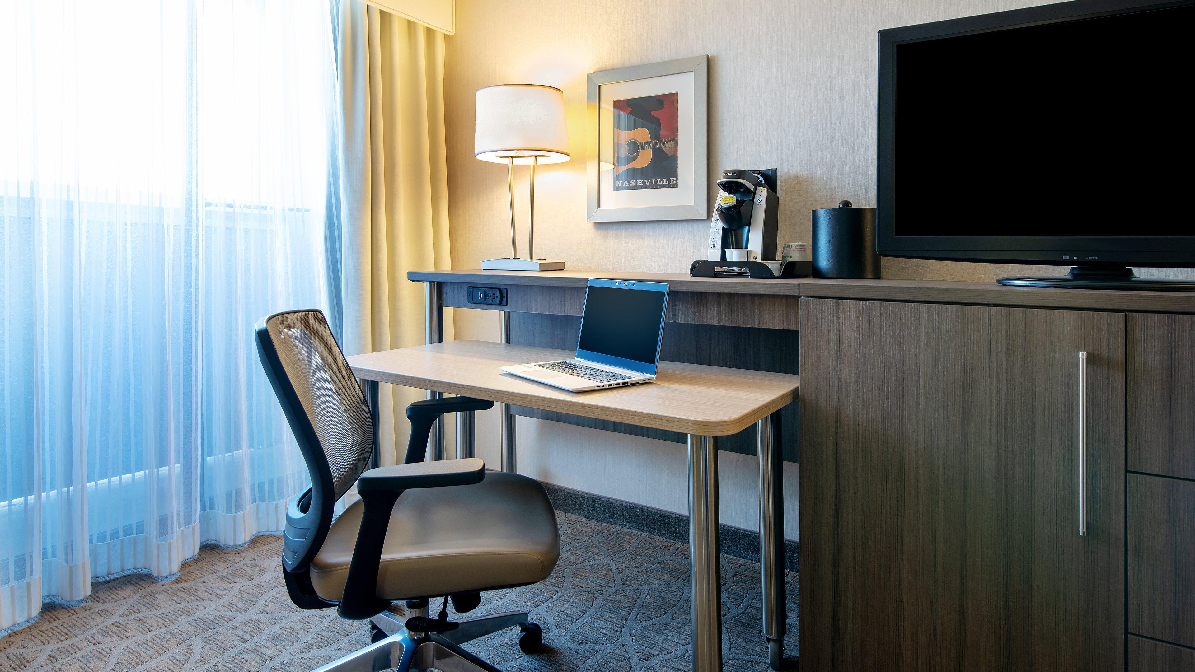 Holiday Inn Nashville - Vanderbilt - Dwtn By Ihg Exterior foto