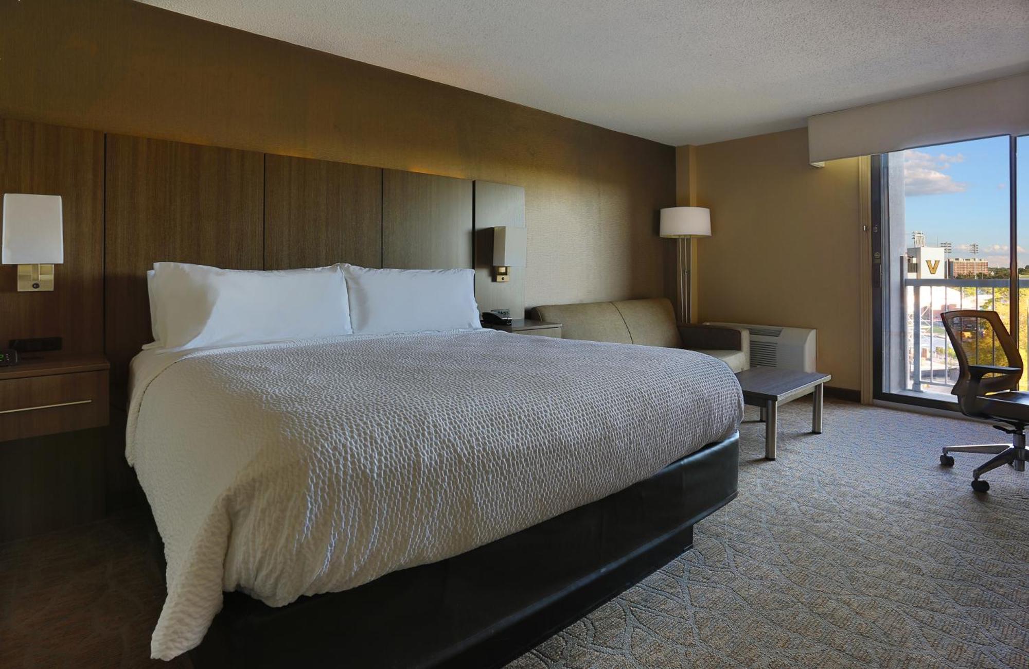 Holiday Inn Nashville - Vanderbilt - Dwtn By Ihg Exterior foto
