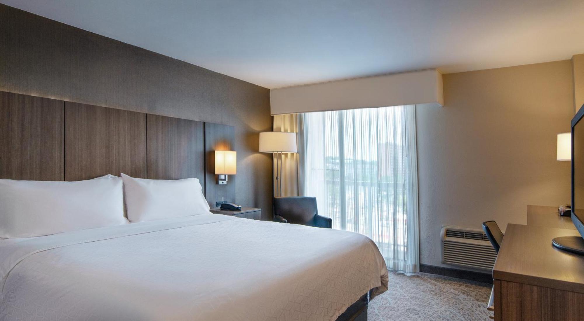 Holiday Inn Nashville - Vanderbilt - Dwtn By Ihg Exterior foto