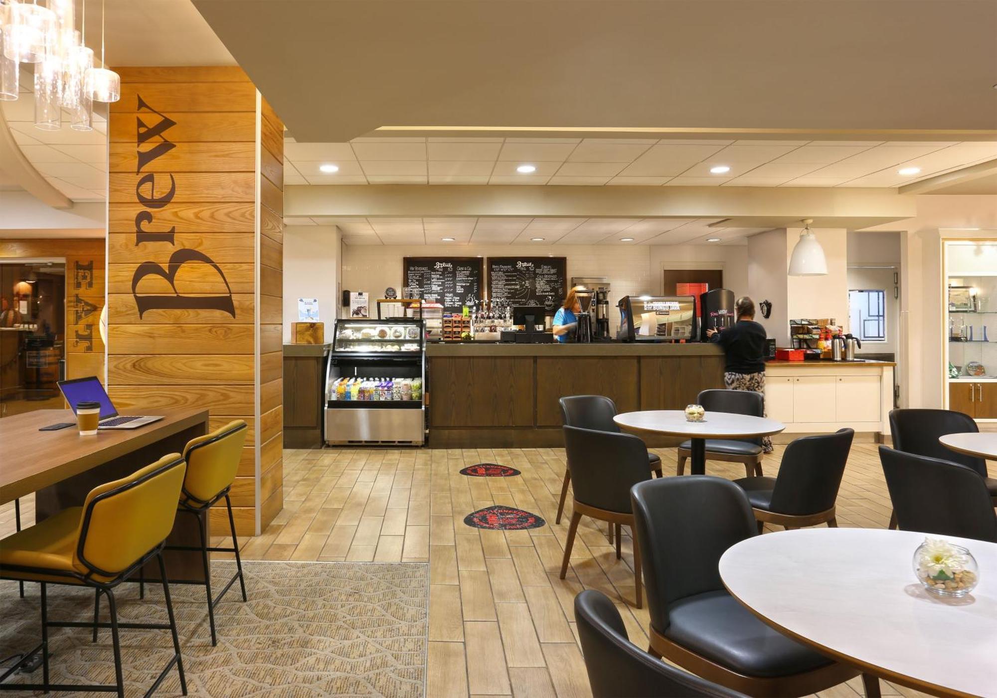 Holiday Inn Nashville - Vanderbilt - Dwtn By Ihg Exterior foto